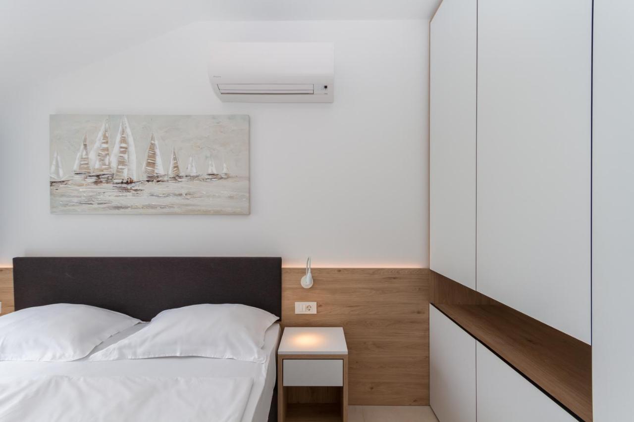 Supreme Miramare With Sea View Apartment Umag