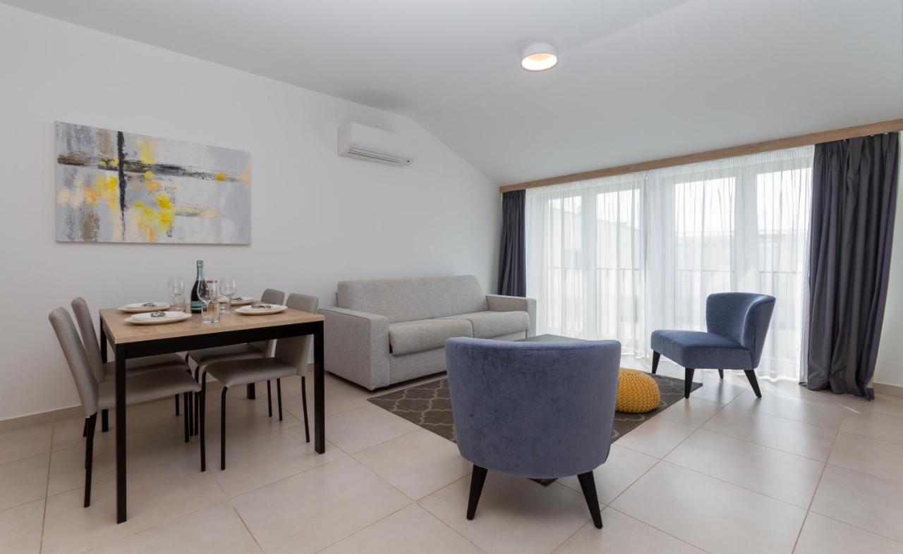 Apartment Supreme Miramare With Sea View
