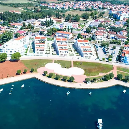 Supreme Apartment Miramare With Sea View Umag Exterior photo