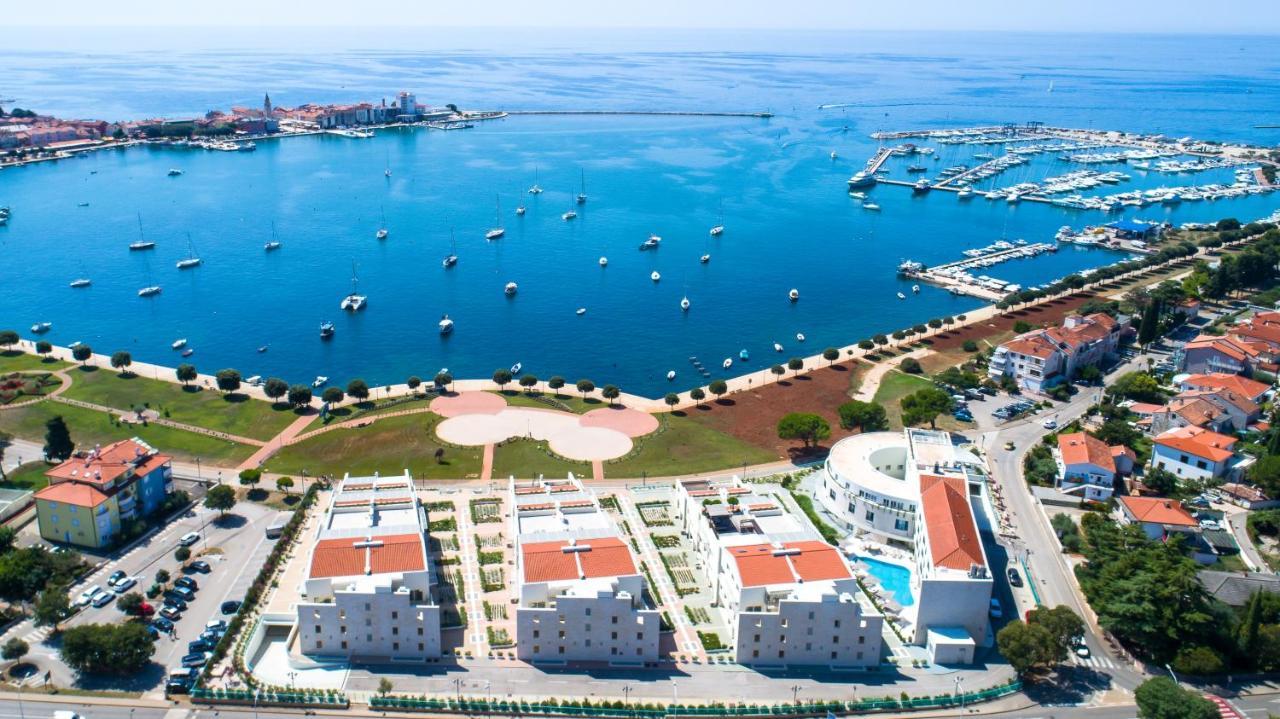 Supreme Miramare With Sea View Apartman