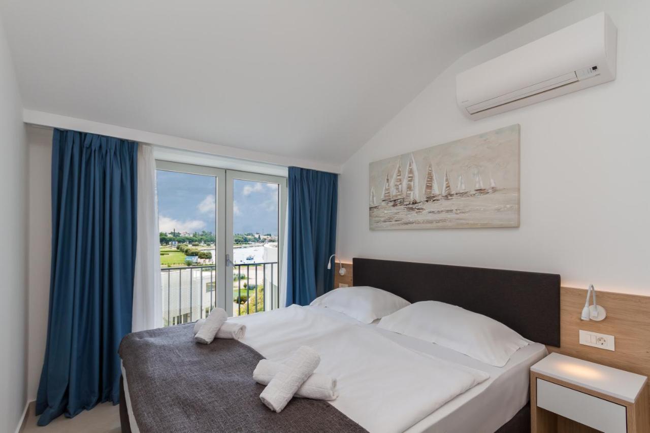 Supreme Miramare With Sea View